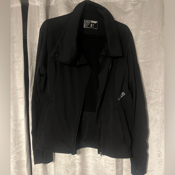 Black 5.11 jacket women’s large - Picture 2 of 2